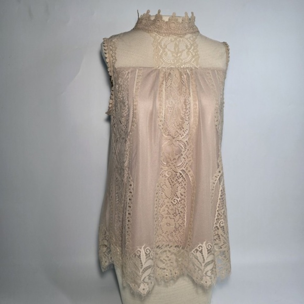 Notations Women's Beige High Neck Sleeveless Lacey Pullover Blouse Size M NWT